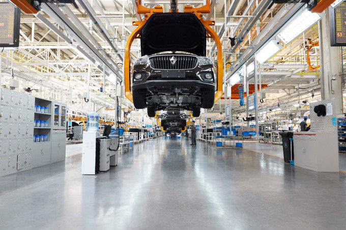 Shaanxi Xianghelixin Automobile Sales Service Co., Ltd. manufacturer production line